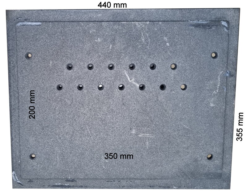 náhradná zadná stena do krbu Uniflam 700, ref. 670834 - 10,3 kg